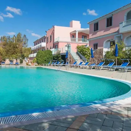 Apartment In Meernaehe Auf Sardinien *