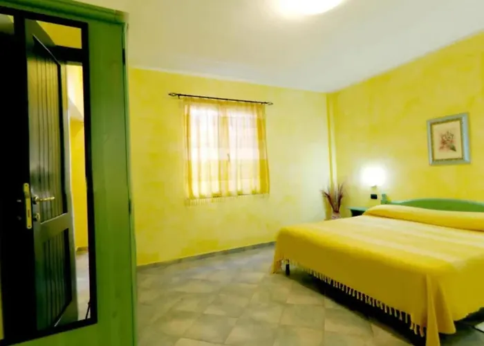 Apartment In Meernaehe Auf Sardinien